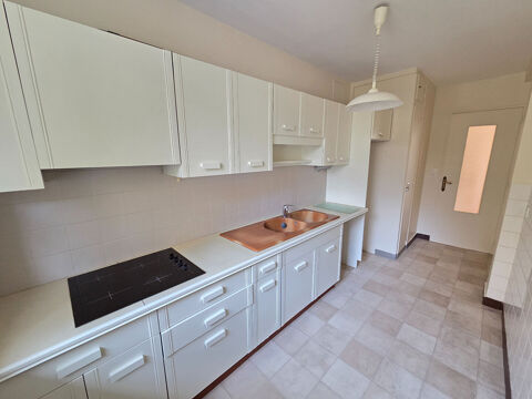  Appartement � louer 4 pi�ces 79 m�