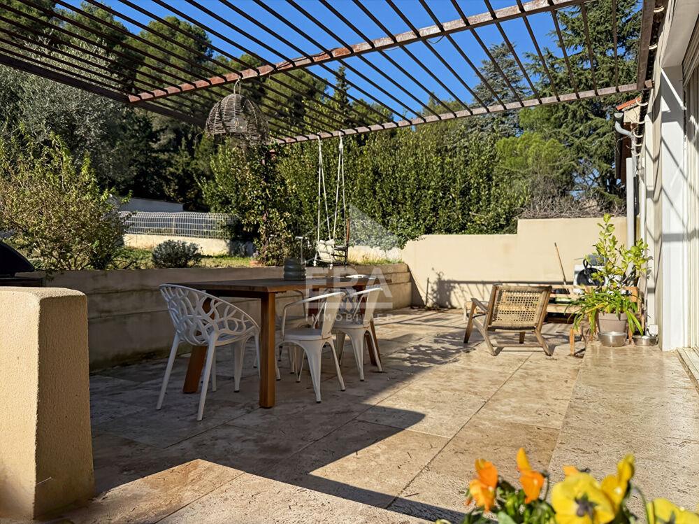 vente Maison - 4 pice(s) - 94 m Chteaurenard (13160)