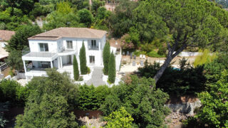  Maison  louer 9 pices 292 m
