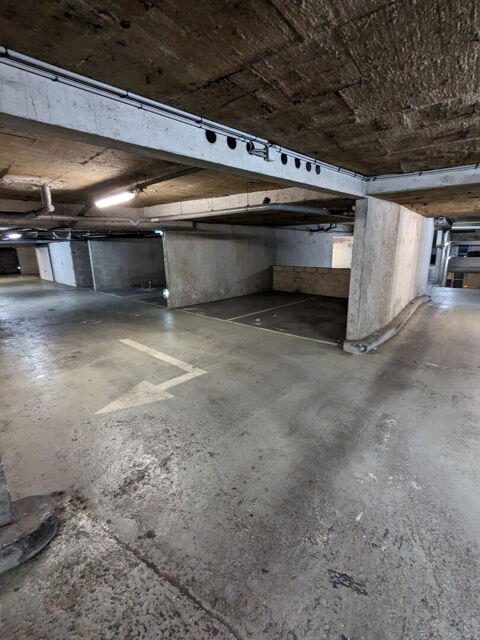  Parking / Garage � louer 12 m�