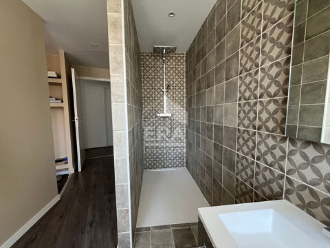  Appartement � louer 4 pi�ces 108 m�