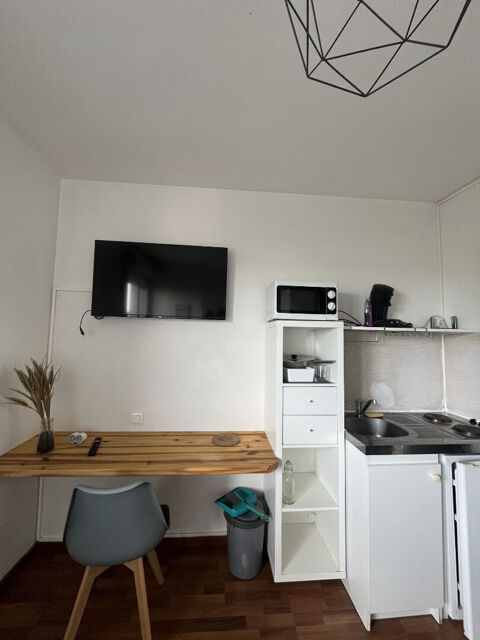   Location Appartement Appartement - 1 pi�ce(s) - 12 m�