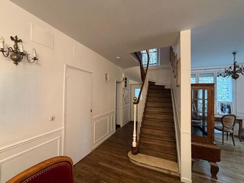  Maison � louer 7 pi�ces 195 m�