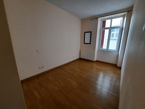  Appartement  louer 4 pices 102 m