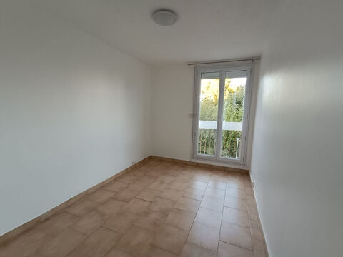  Appartement  louer 4 pices 73 m