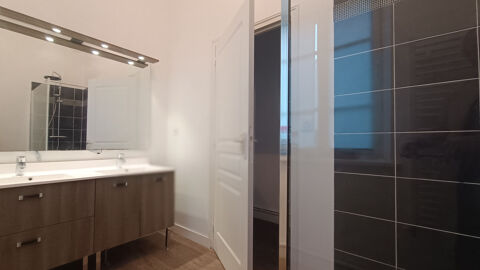  Appartement � louer 3 pi�ces 64 m�