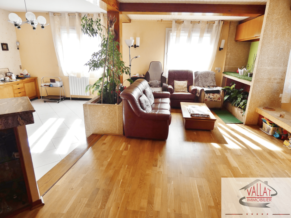 Villa T7 dans quartier agréable à vendre à Agde !