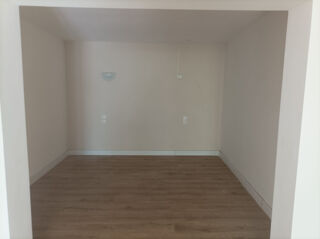  Appartement à louer 2 pièces 38 m²