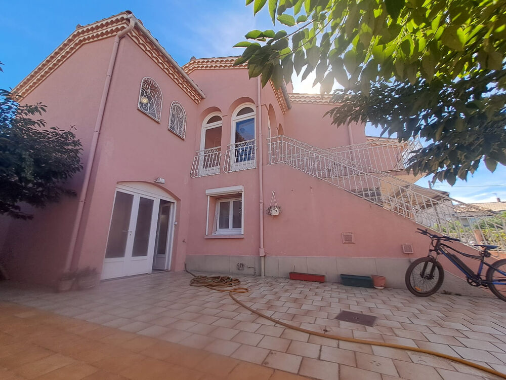 Vente Maison Grande maison familiale avec 2 pièces indépendant, garage et ascenseur Agde