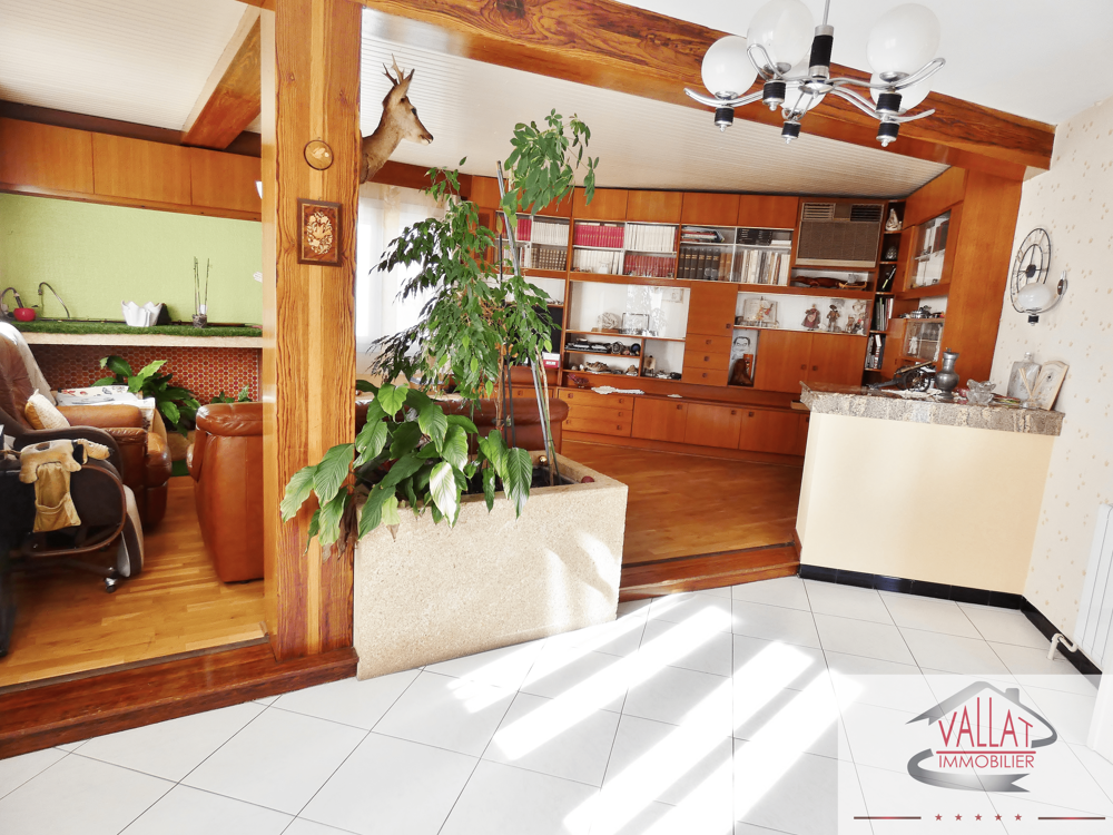 Villa T7 dans quartier agréable à vendre à Agde !