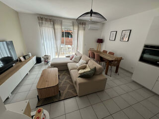  Duplex/triplex à vendre 4 pièces 79 m²