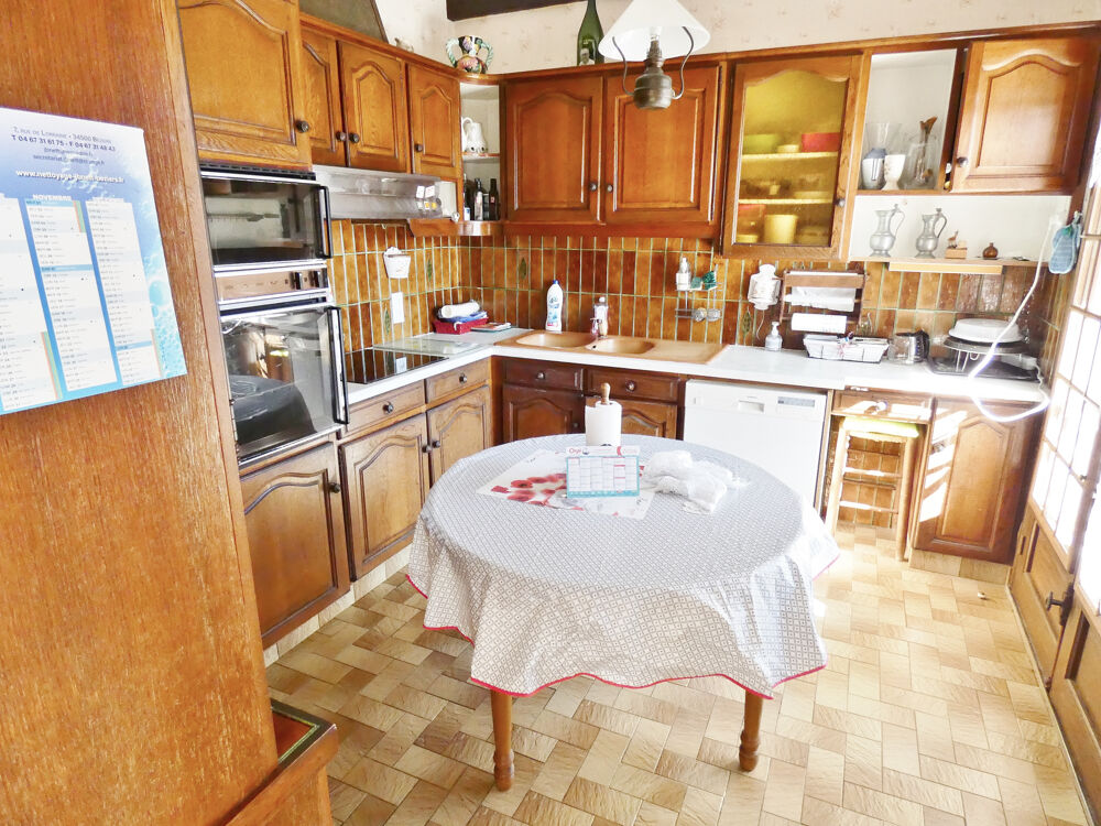Villa T7 dans quartier agréable à vendre à Agde !