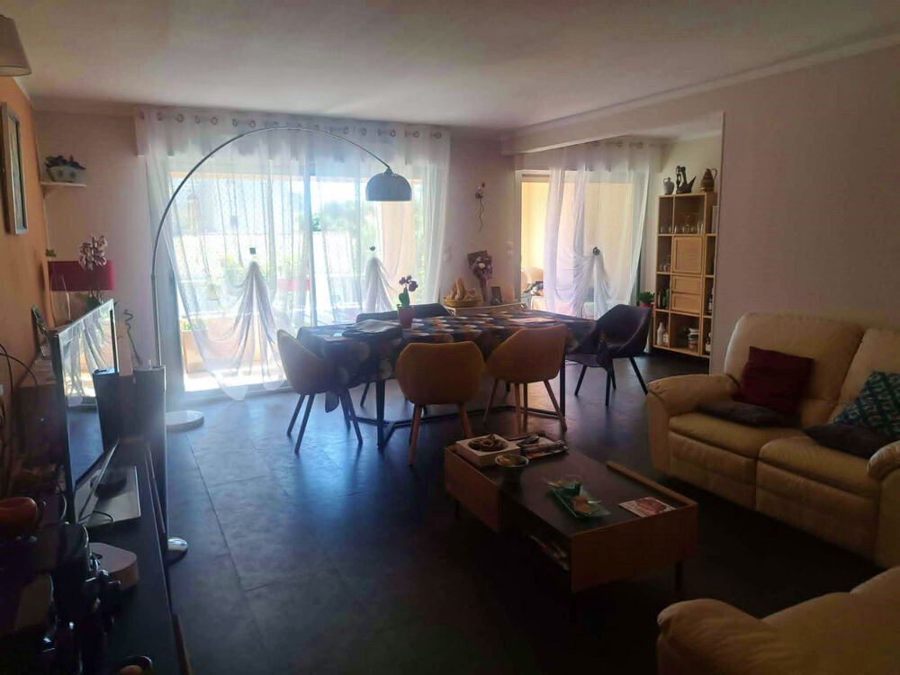 Vente Appartement Beau 4 pièces de 86 m2 avec 2 terrasses, parking et cellier Agde