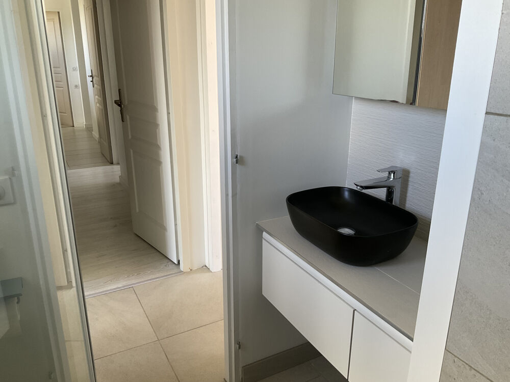 � vendre  Maison Bessan (34550)