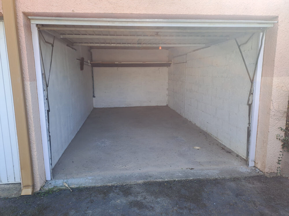 Vente Parking/Garage Garage proche commodités Agde