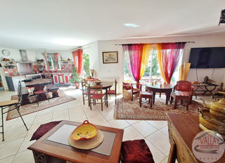  Maison � vendre 4 pi�ces 165 m�