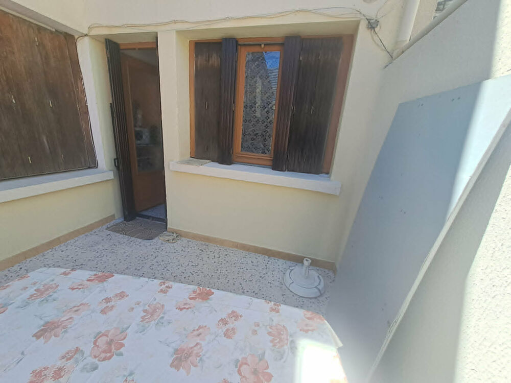 Appartement de type 2 pièces avec terrasse