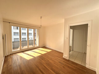  Appartement à louer 2 pièces 51 m²