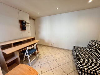  Appartement à louer 1 pièce 18 m²