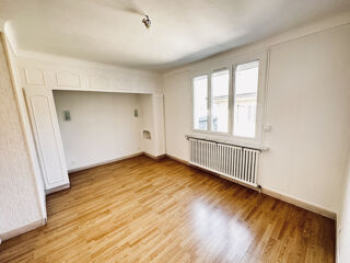  Appartement � louer 4 pi�ces 87 m�