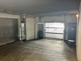  Parking / Garage à louer 15 m²