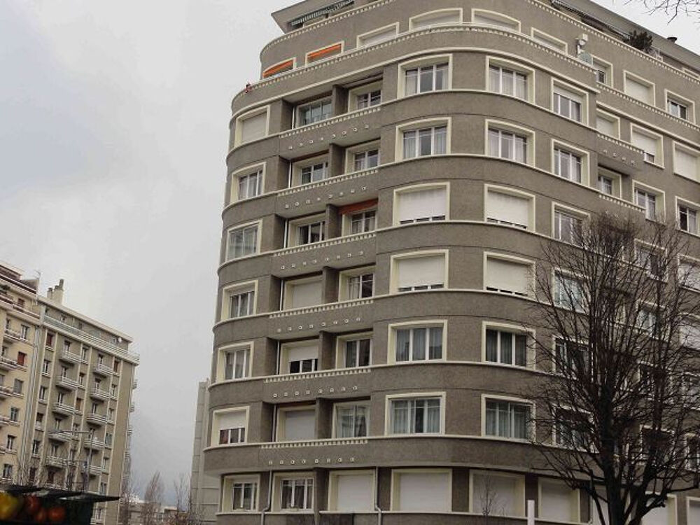 Location Appartement 5 P+C 104 m2 Secteur FOCH Grenoble