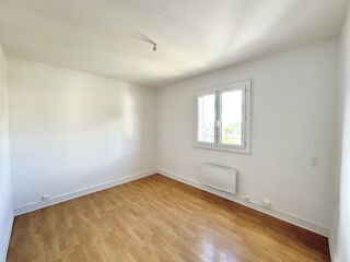  Appartement à louer 3 pièces 58 m²