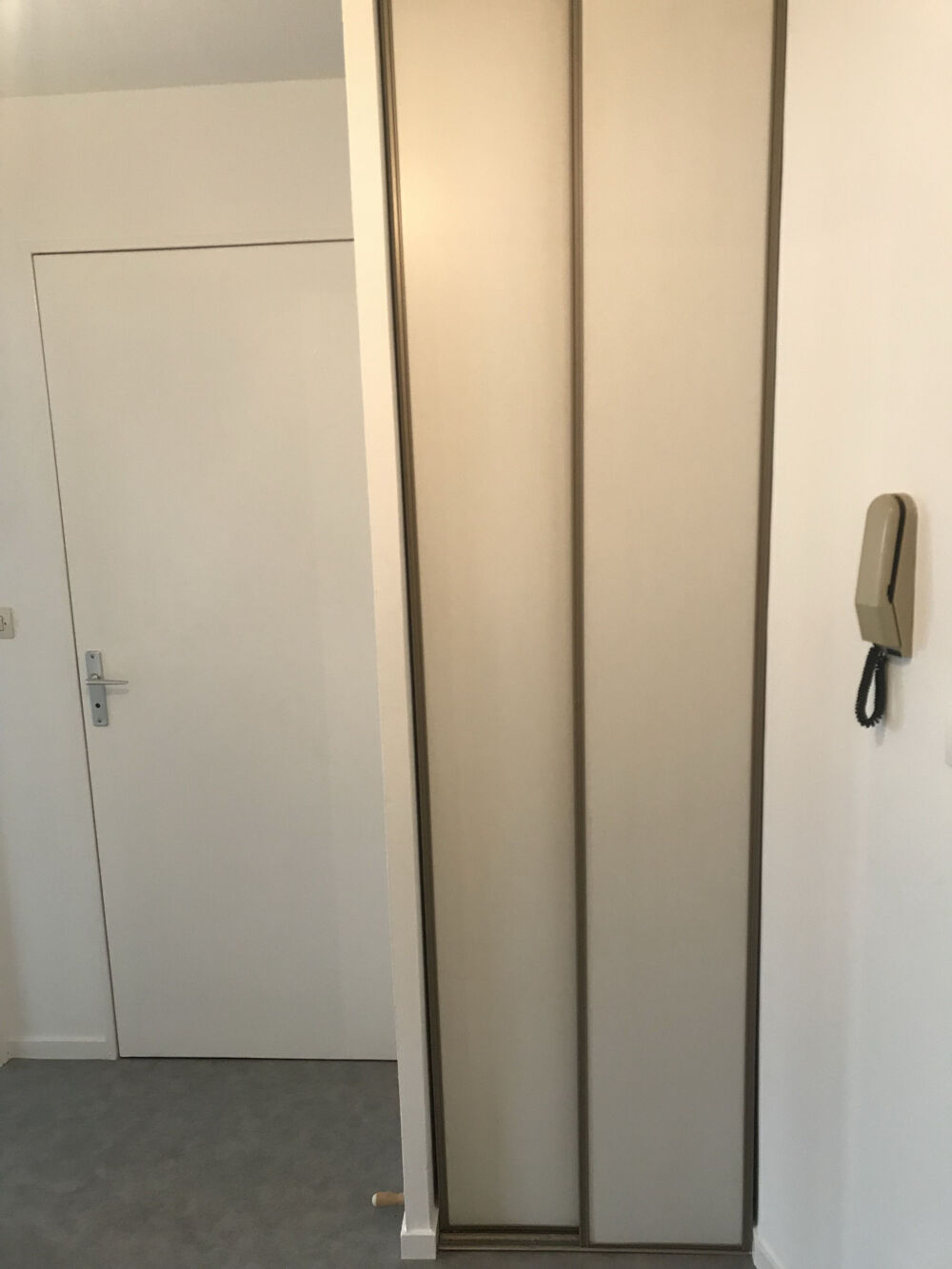 Location Appartement  GIERES Résidence calme proche Ikea Gieres