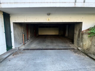  Parking / Garage à louer 15 m²