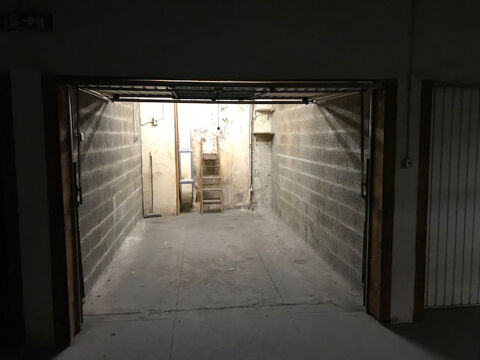  Parking / Garage � louer 15 m�