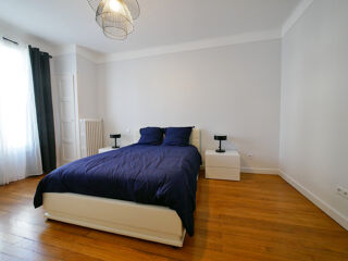  Appartement à louer 3 pièces 86 m²