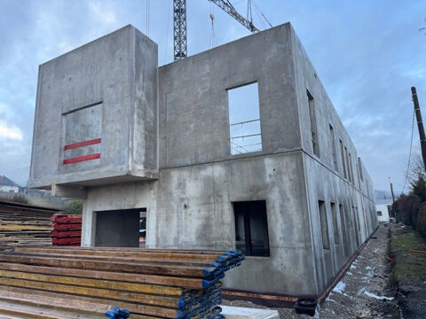 LOCAUX D'ACTIVITES - COMMERCES - BUREAUX - PROFESSION LIBERALE - ATELIERS 105000 74370 Charvonnex