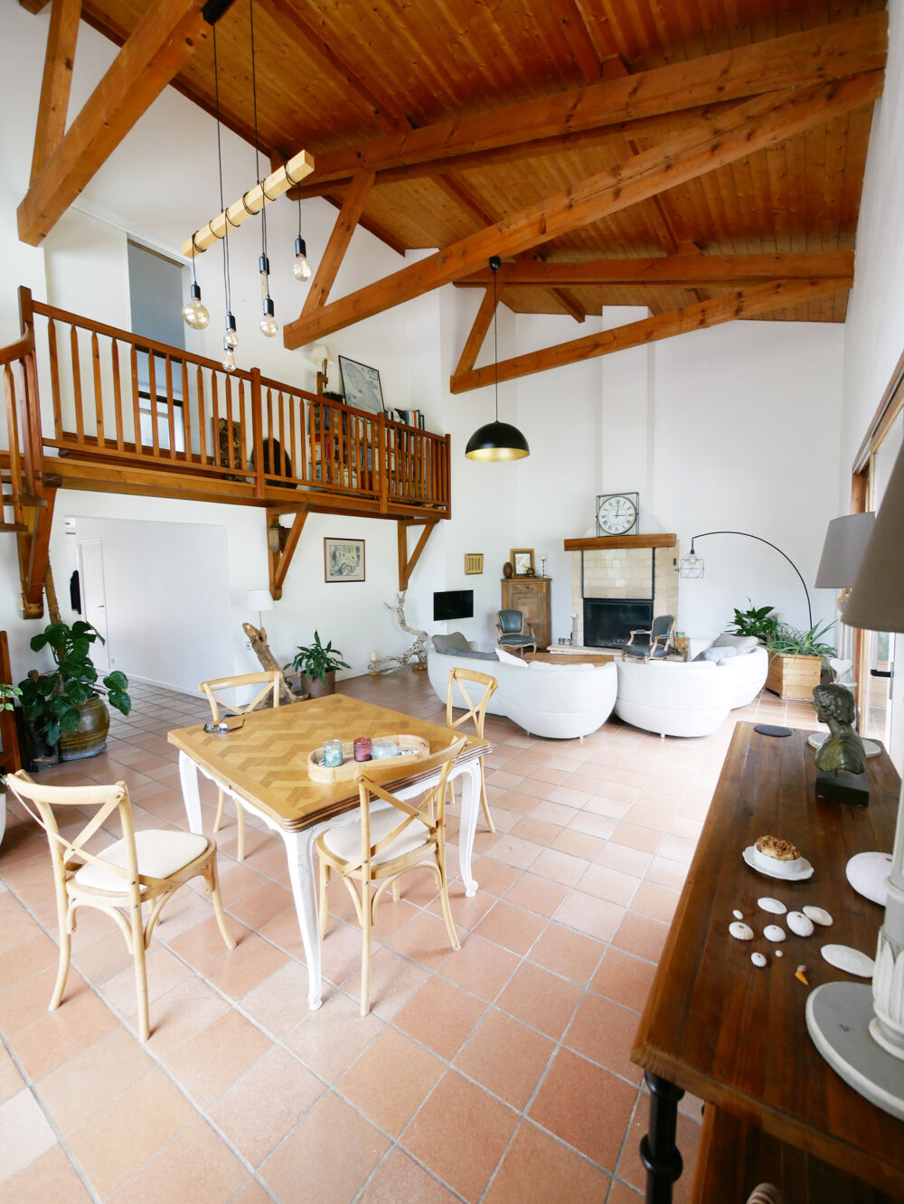 Belle villa sur les hauteurs d'Annecy-le-Vieux dans un grand parc arboré