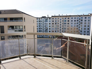 Appartement à louer 2 pièces 44 m²