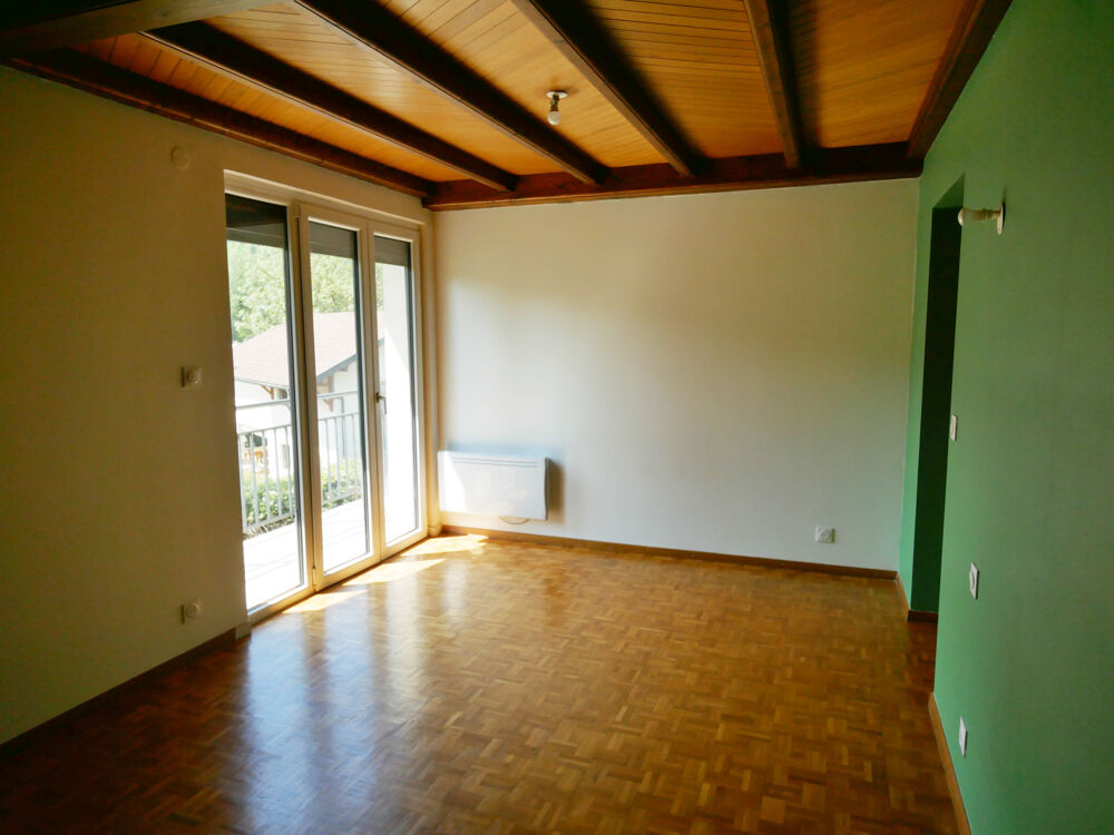 Grand appartement T2 dans le centre de Frangy