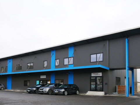 Grand local de bureau dans la zone du Pont de Tasset 6359 74960 Annecy