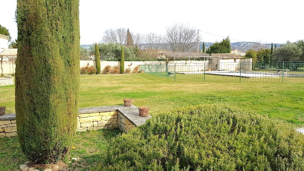 à vendre  Maison Cheval-Blanc (84460)