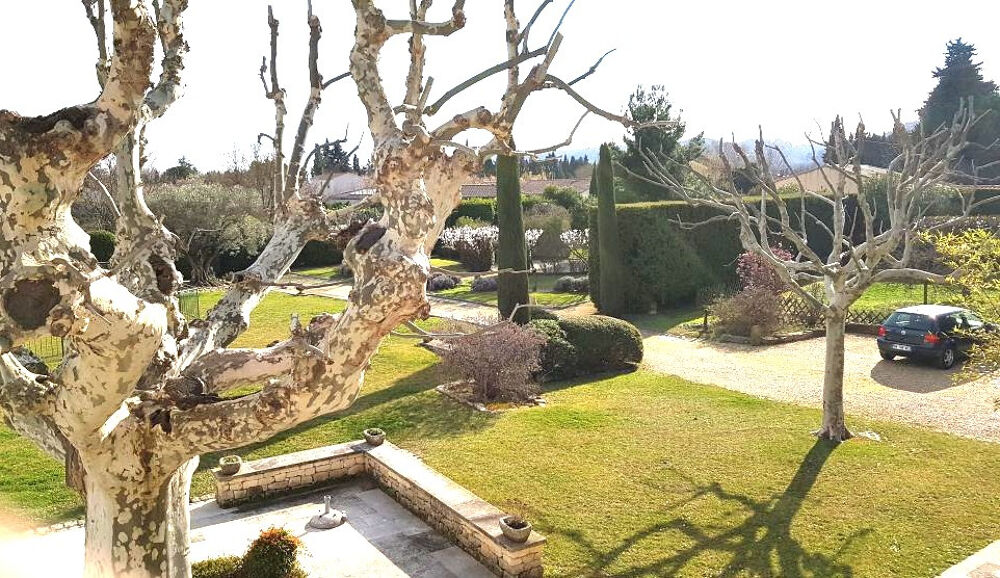 à vendre  Maison Cheval-Blanc (84460)