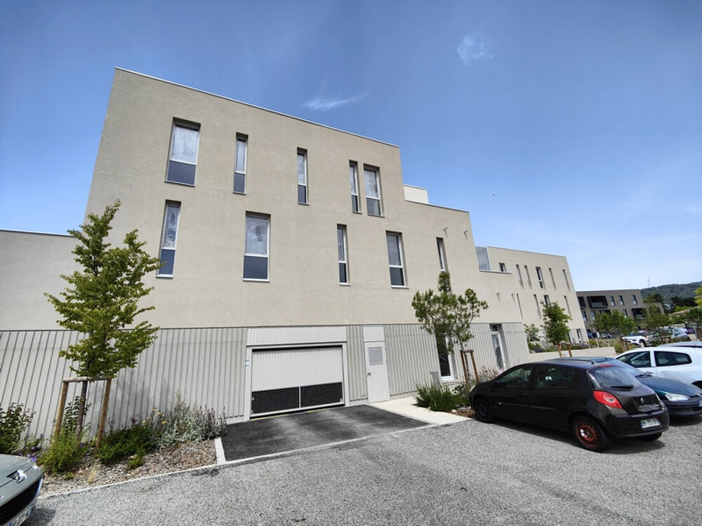   Local d'activité tertiaire de 222 m2 à Manosque ZAC de Chanteprunier 
