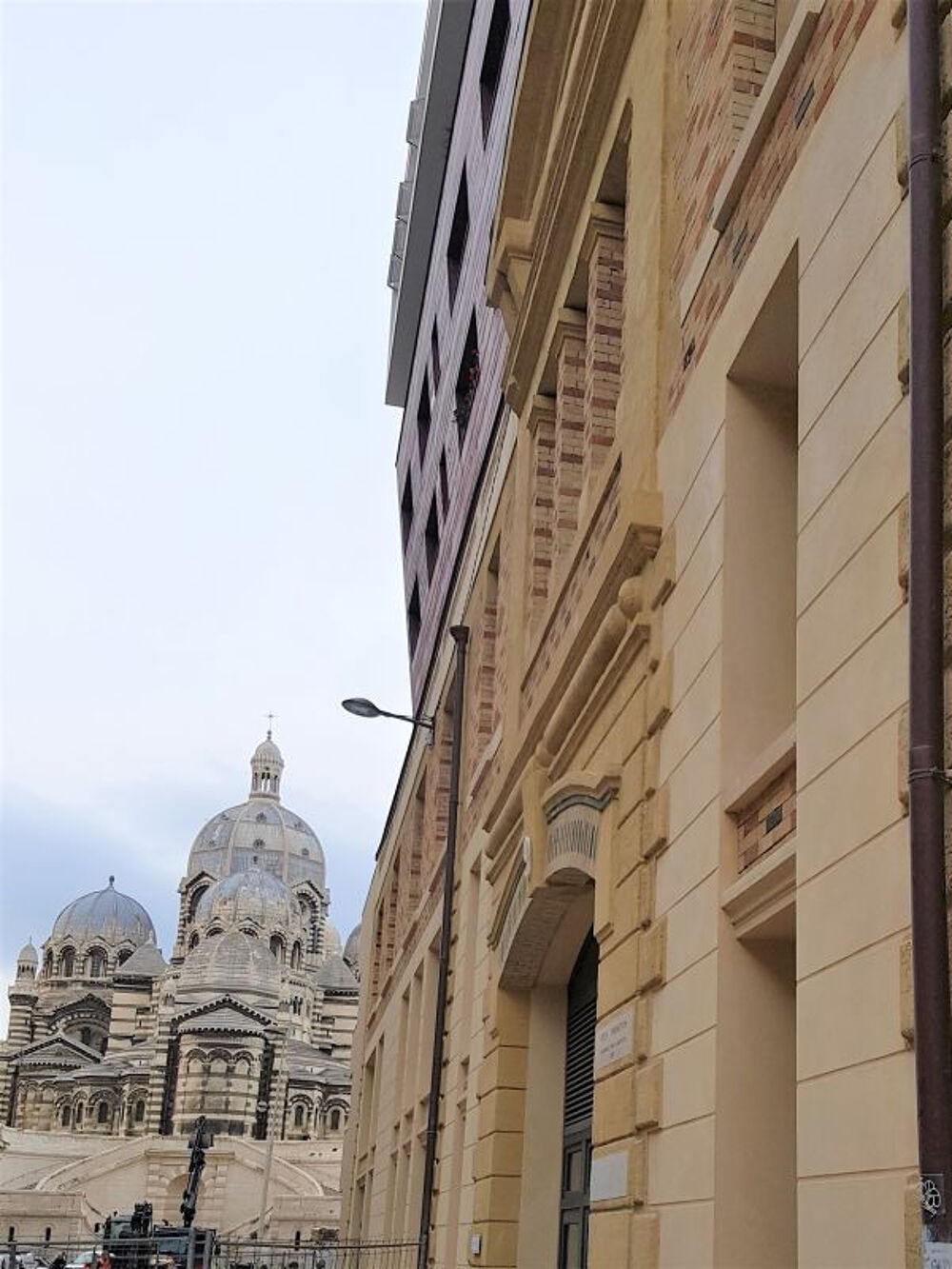 Vente Appartement Appartement récent en parfait état de type 3 de 72 m2 à Marseille (13002) La Major Marseille 2