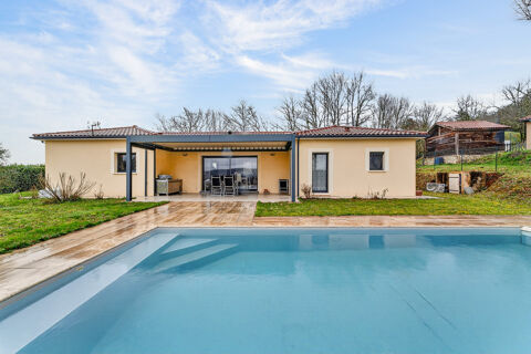   Maison individuelle de plain-pied de 107 m2 avec piscine Maison - 5 pi�ce(s) - 108 m�