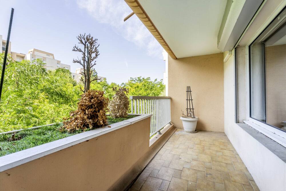 Appartement 5 pièces - 103.82 m2