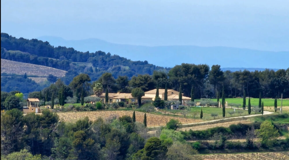 Vaison la Romaine - Propriété habitation et gîte - 8 pièces - 250m2 - 6985m2