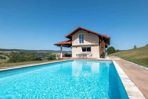   Villa de 238 m2 dont 217 m2 carrez - 7 pi�ces avec Piscine Maison - 7 pi�ce(s) - 238 m�