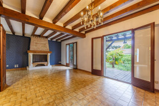  Maison  vendre 6 pices 161 m