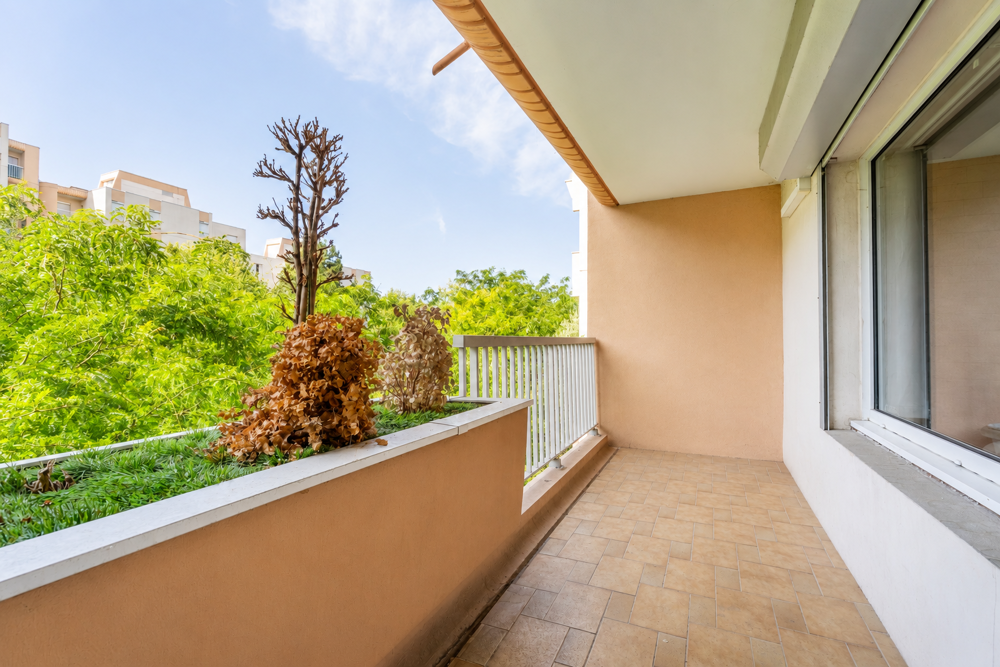 Appartement 5 pièces - 103.82 m2
