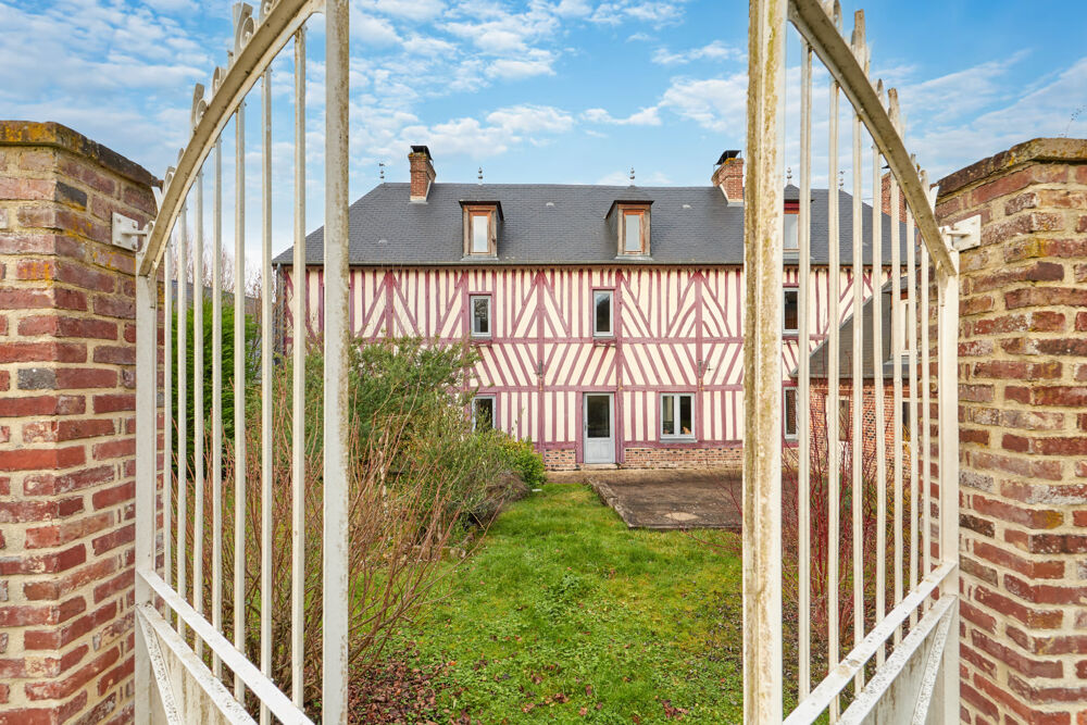 MAISON DE CARACTERE NORMANDE 9 pièces 215 m2