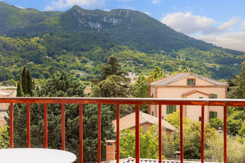 Vente Appartement A vendre Appartement à Nyons - Type 3 - 91.10 m2 - 2 chambres - balcon - vue dégagée Nyons