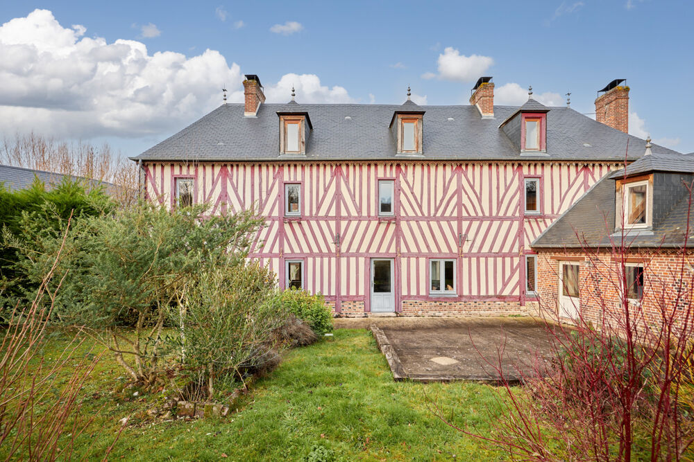 MAISON DE CARACTERE NORMANDE 9 pièces 215 m2