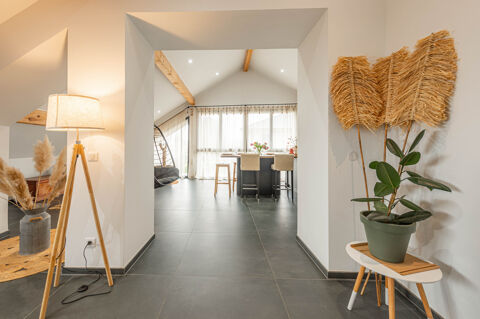   Appartement 4 pièces 120 m2 Appartement - 4 pièce(s) - 145 m²
